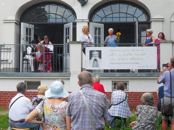 Eröffnungsreden zur Kurt-Schwaen-Ausstellung Eröffnungsreden zur Kurt-Schwaen-Ausstellung